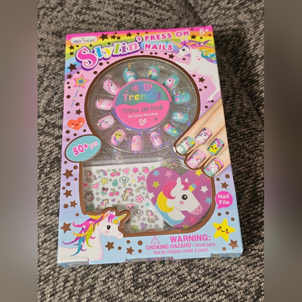 New! Hot Focus Stylin Press On Nails-50+ PC W/ Nail File - Unicorn / Emoji Nails